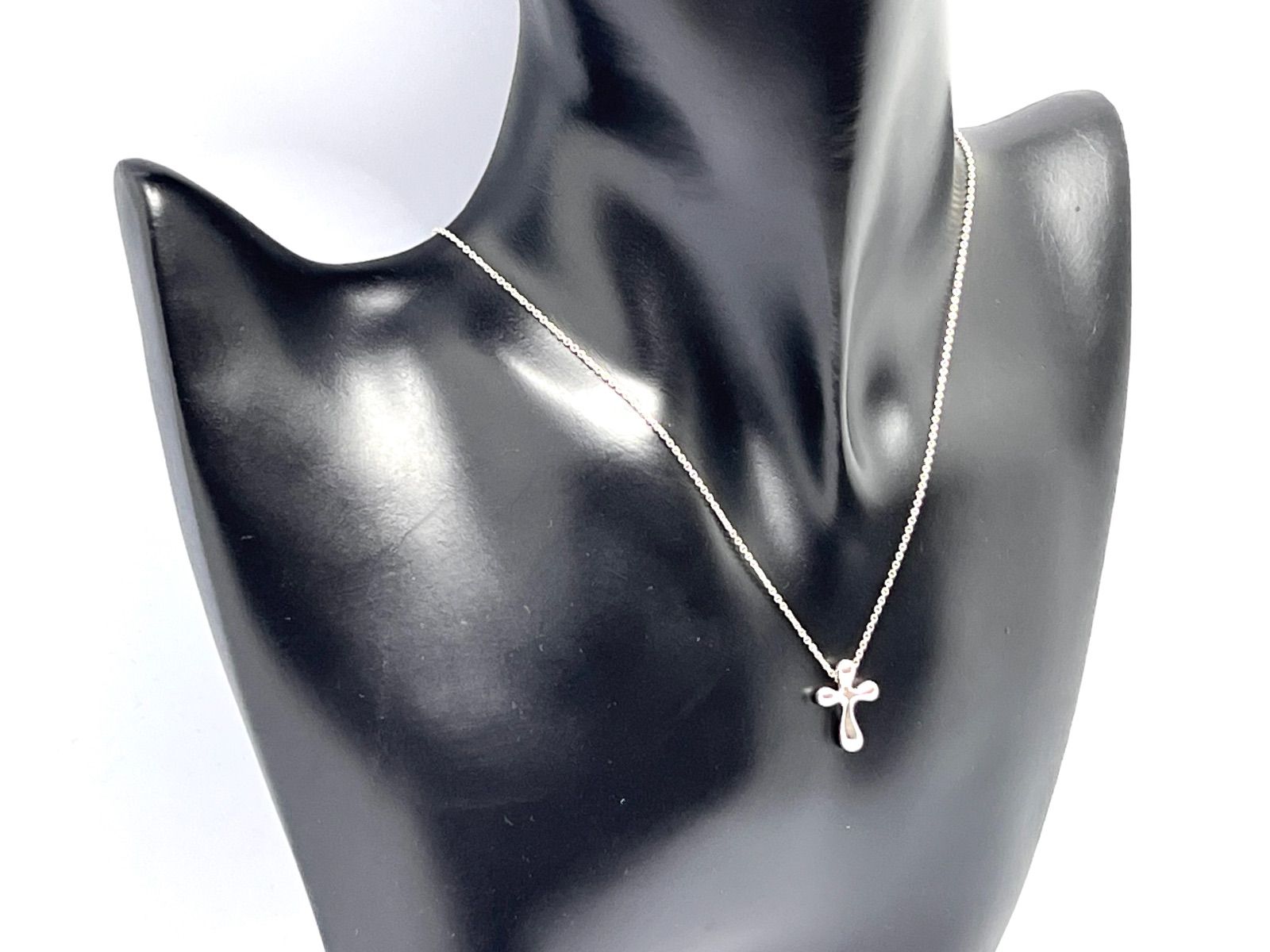 a114 Tiffany&Co. ティファニー スモール ミニ クロス ネックレス
