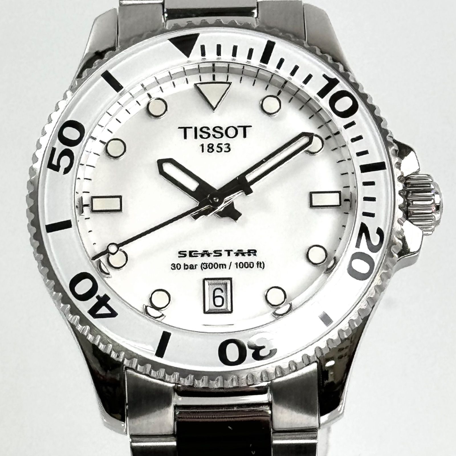 美品！！ティソ　シースター1000　36mmクォーツ　白　デイト表示　替えベルト 美品！！ティソ シースター1000 36mmクォーツ 白 デイト表示