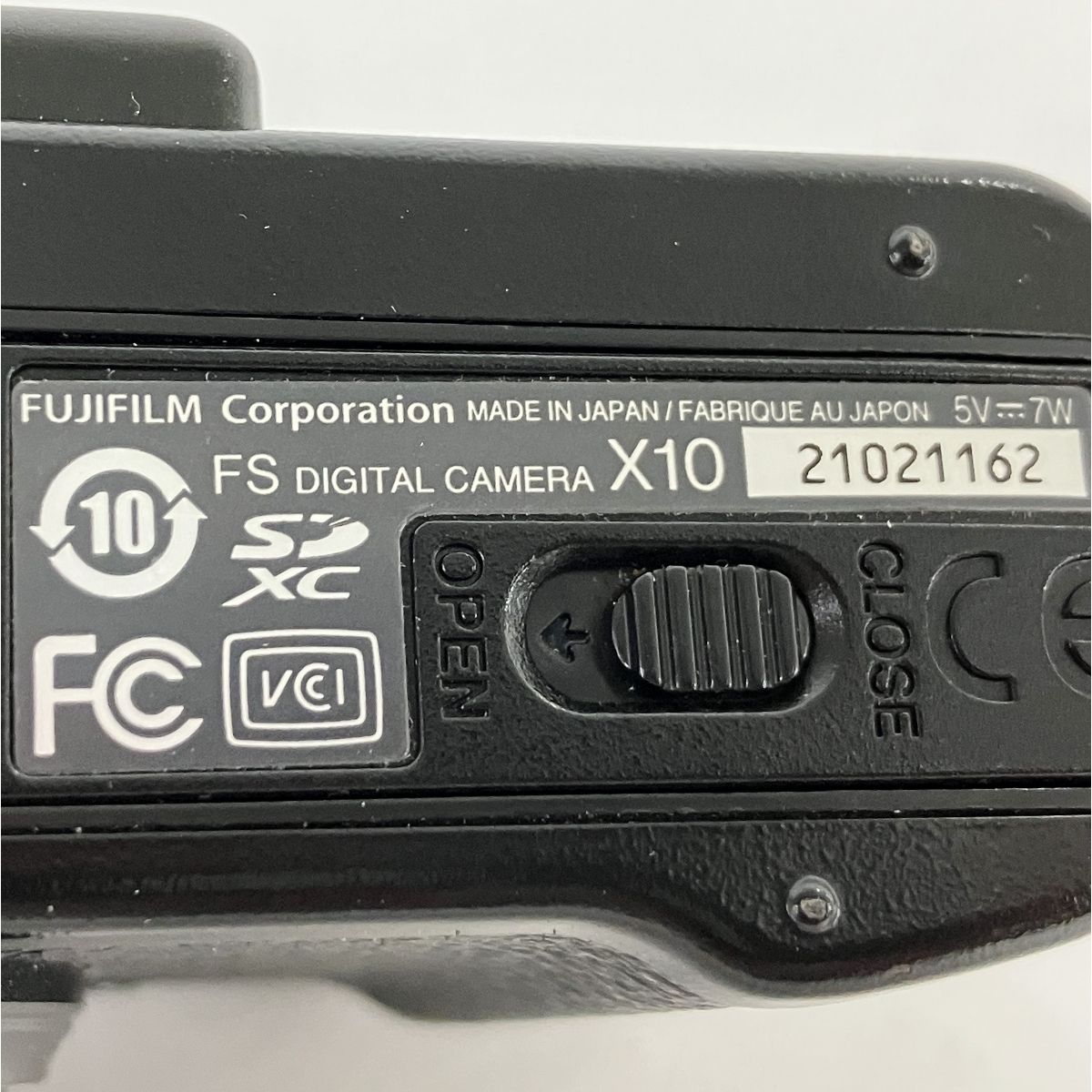 FUJIFILM 富士フィルム X10 コンパクト デジタル カメラ デジカメ 