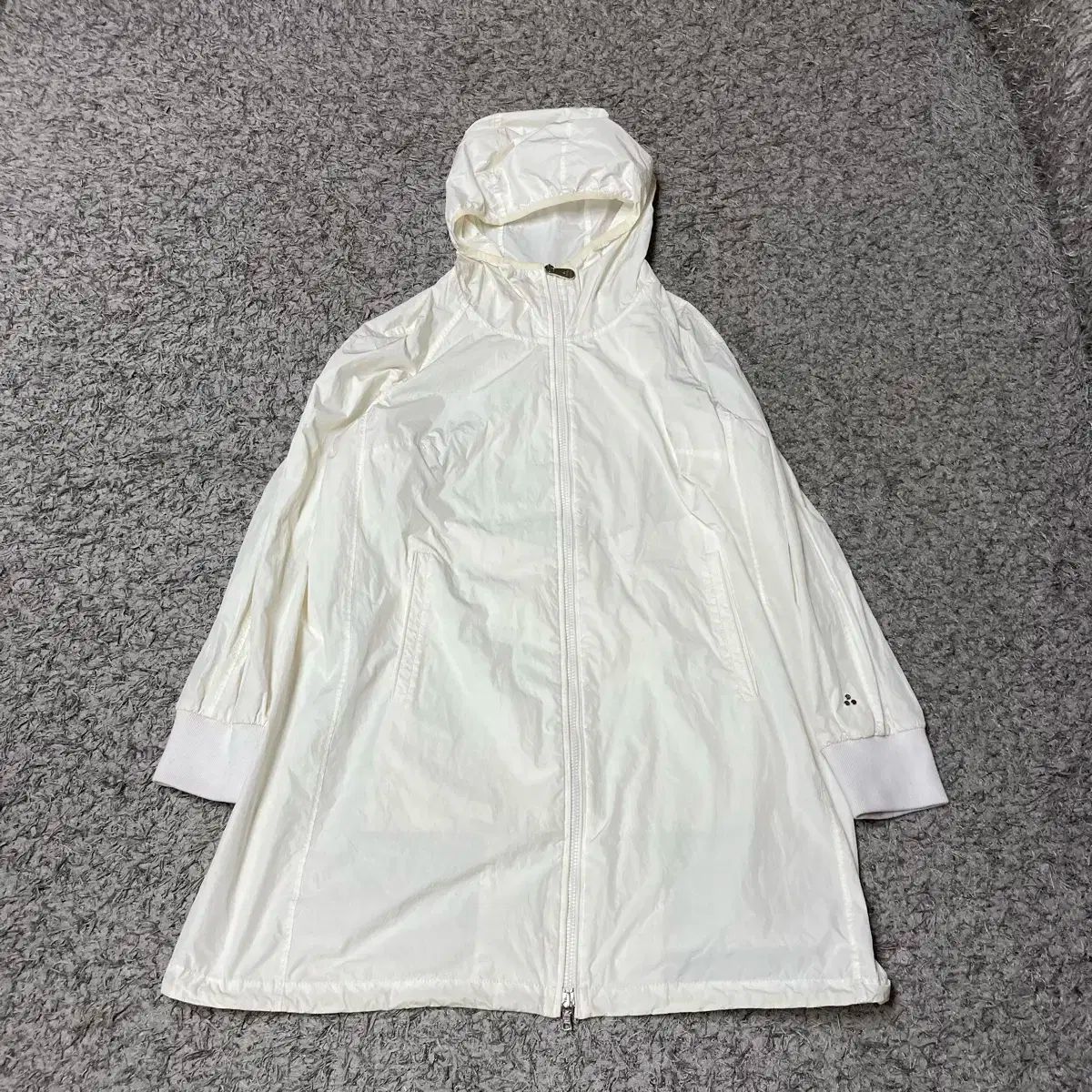 ペトレイ フーディー 風 ジャケット