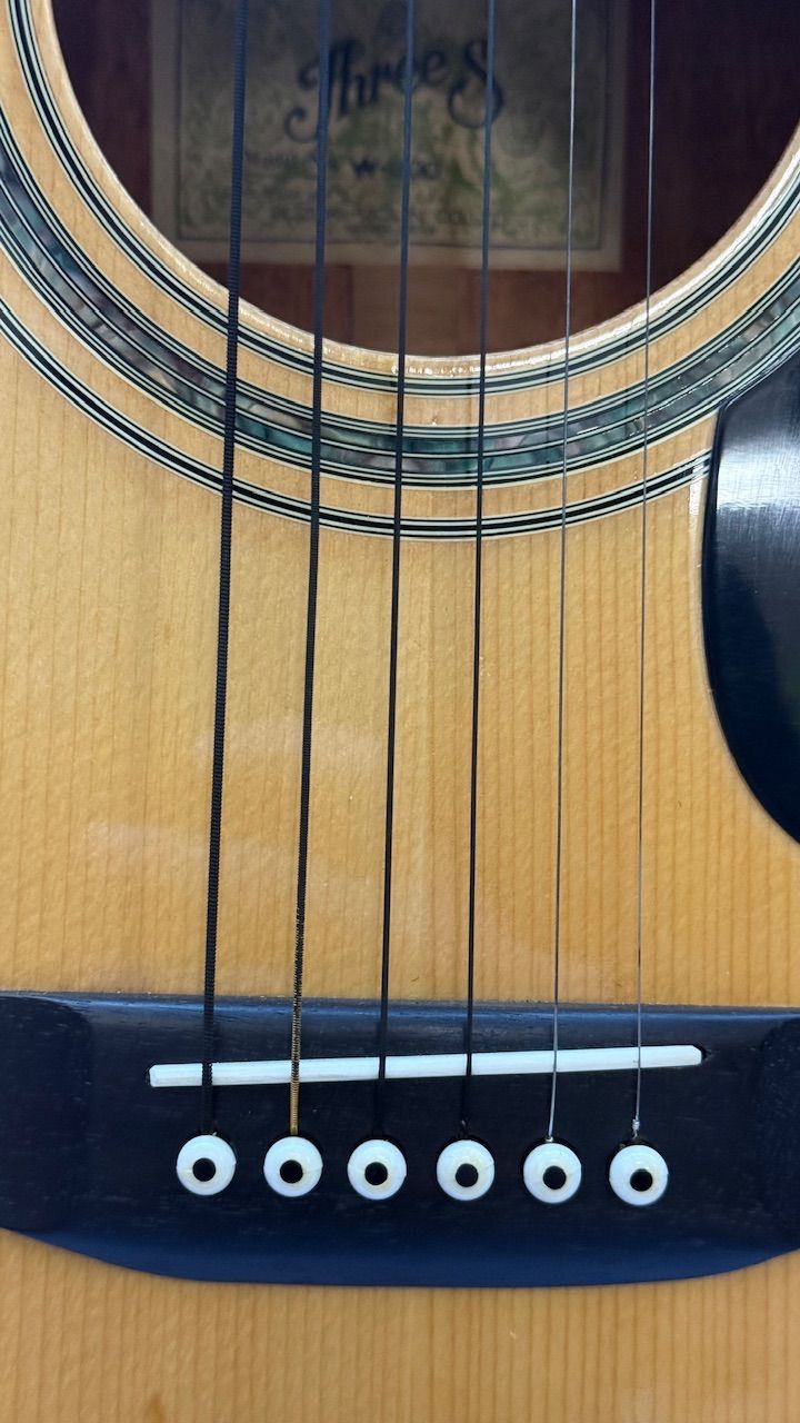 音出し確認済】Three S W-200 アコースティックギター 鈴木