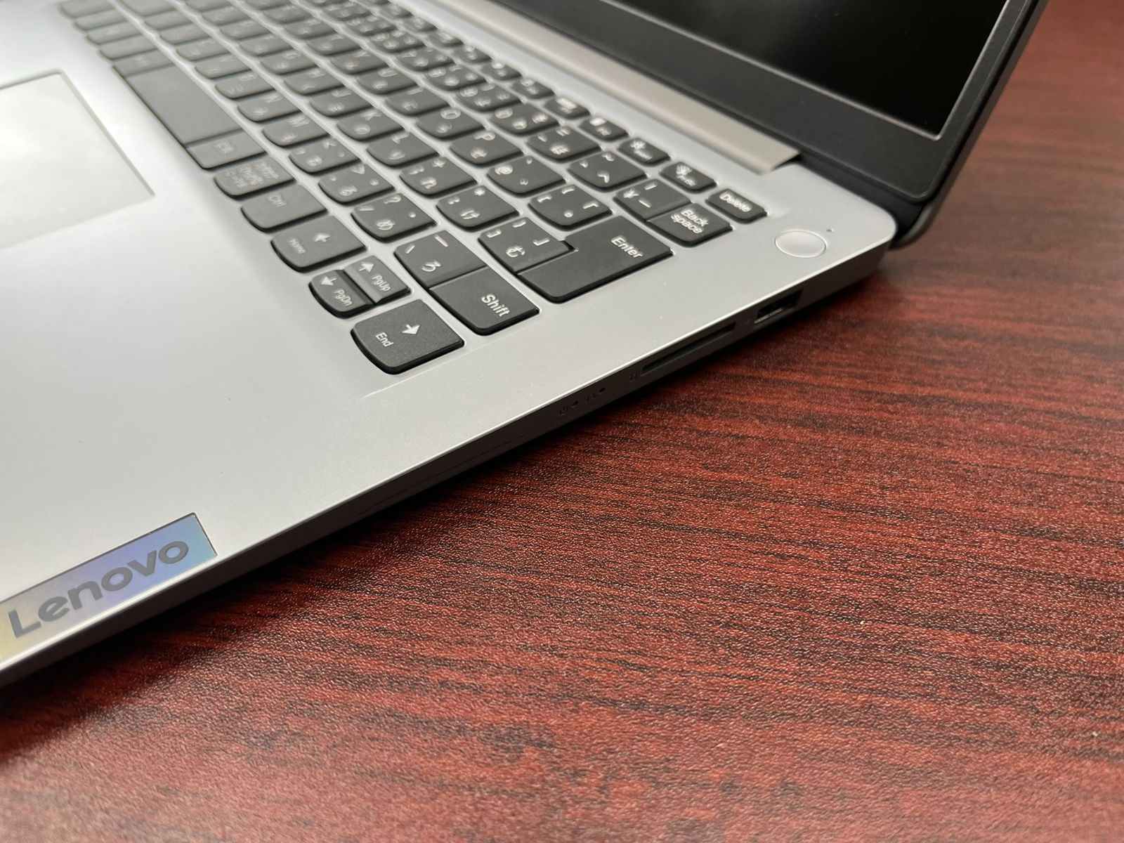 Lenovo IdeaPad 1 14ALC7 Ryzen5 SSD 8GB Win11 中古 - メルカリ