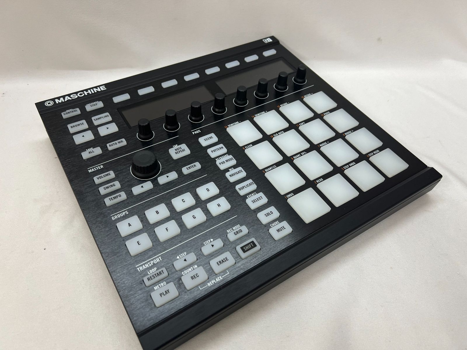 大清水65-1-0803】NATIVE INSTRUMENTS Maschine Mk2 Black【併売 