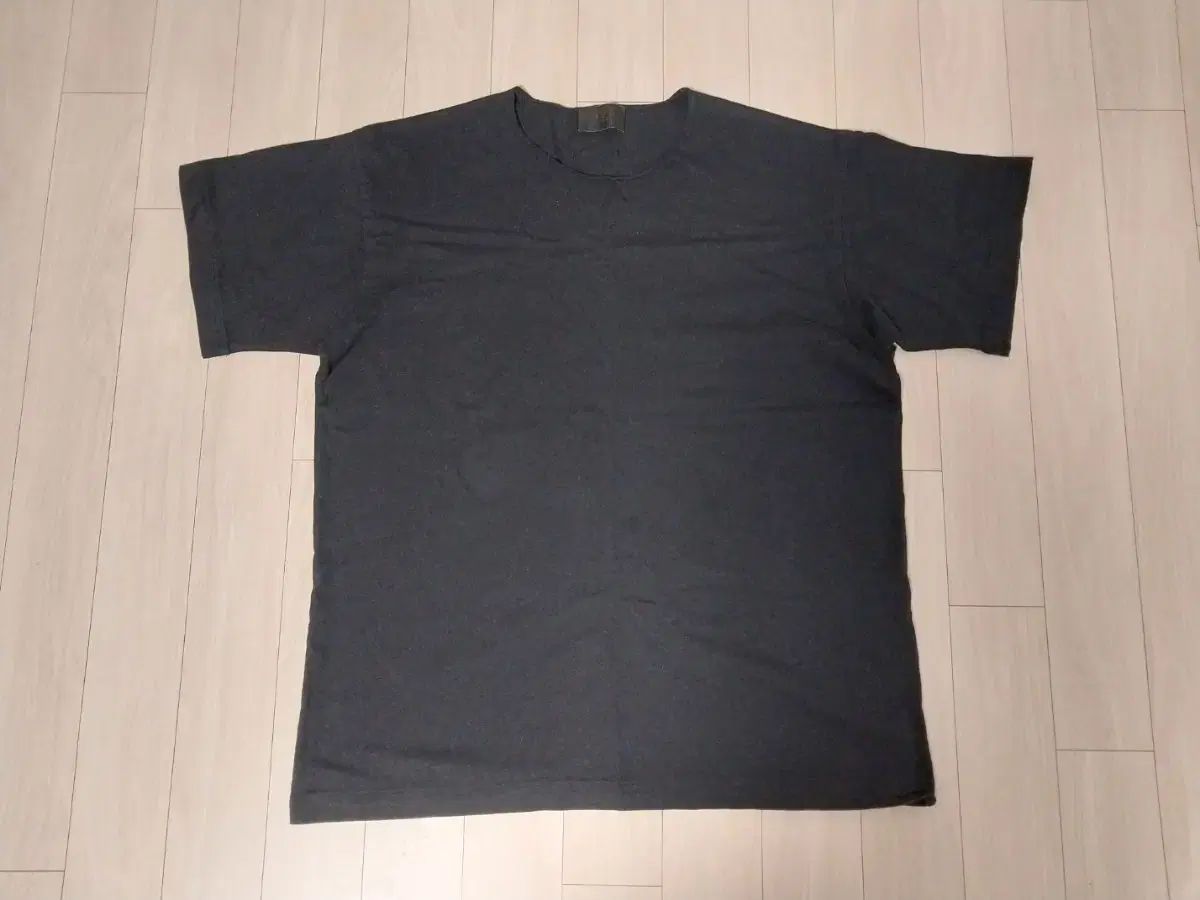 【雷市場（ポンジャン）商品韓国直送】FEAR OF GOD(フィアオブゴッド) 7th デストロイ ネック 半袖 Tシャツ