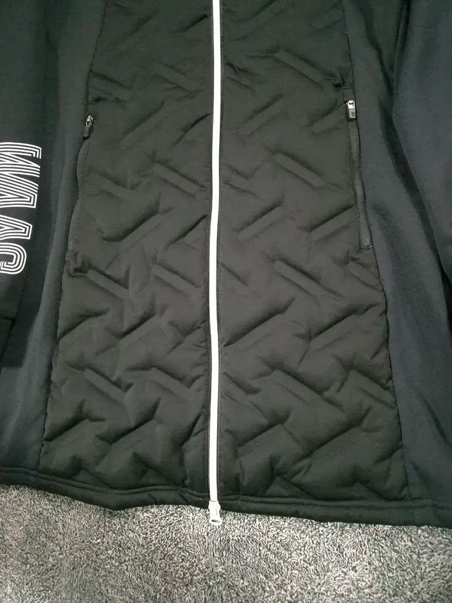 新品 ワック ダウンジャケット ブラック 3 WAAC ワック WHO ジャケット 新品 ワック ダウンジャケット ブラック 3 WAAC