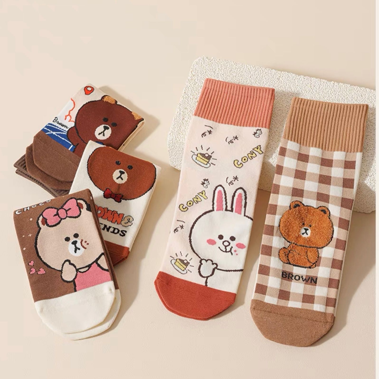 かわいい！新品キャラクター柄 熊柄 うさぎ柄靴下 レディースソックス 