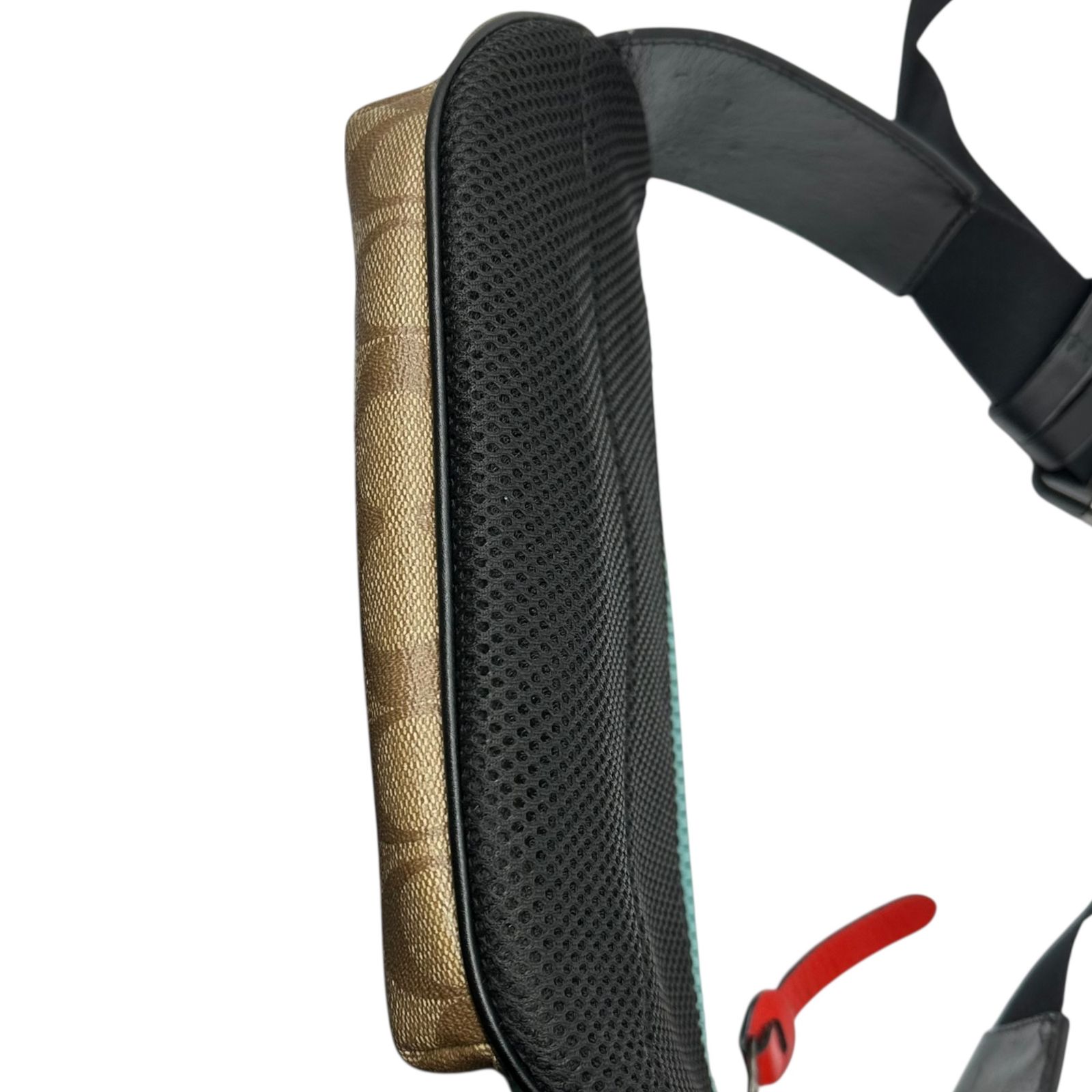 COACH(コーチ) Logo Patch Signature Body Bag ロゴ ワッペン COACH(コーチ) Logo Patch Signature Body Bag ロゴ ワッペン