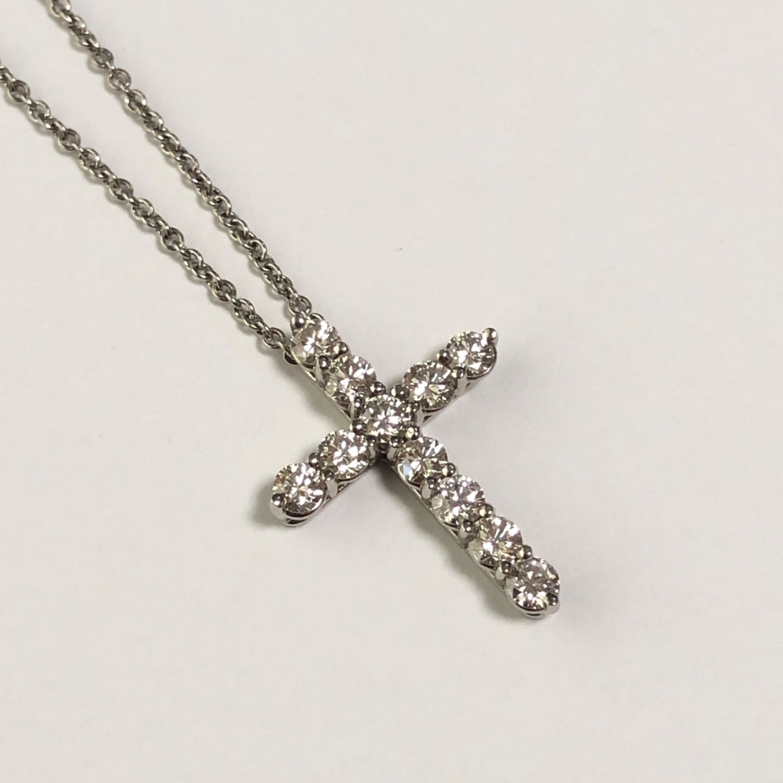 Tiffany＆Co. ティファニー スモールクロス ネックレス