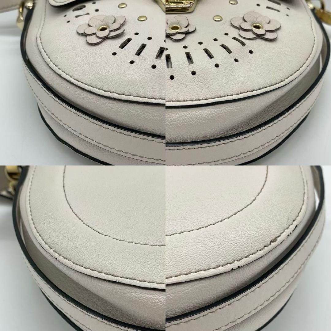美品】FURLA クラブミニ フラワーモチーフ ショルダーバッグ 斜