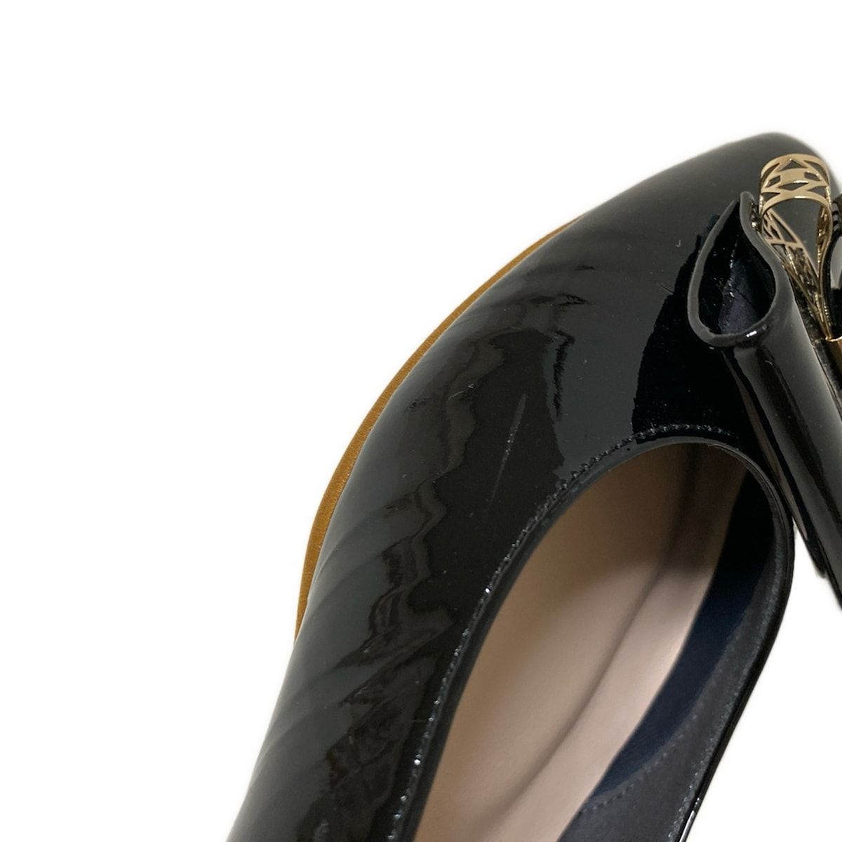 【極美品】DIANA フラットシューズ レザー エナメル リボン 23cmEE 未使用級』DIANA フラットパンプス リボン レザー エナメル