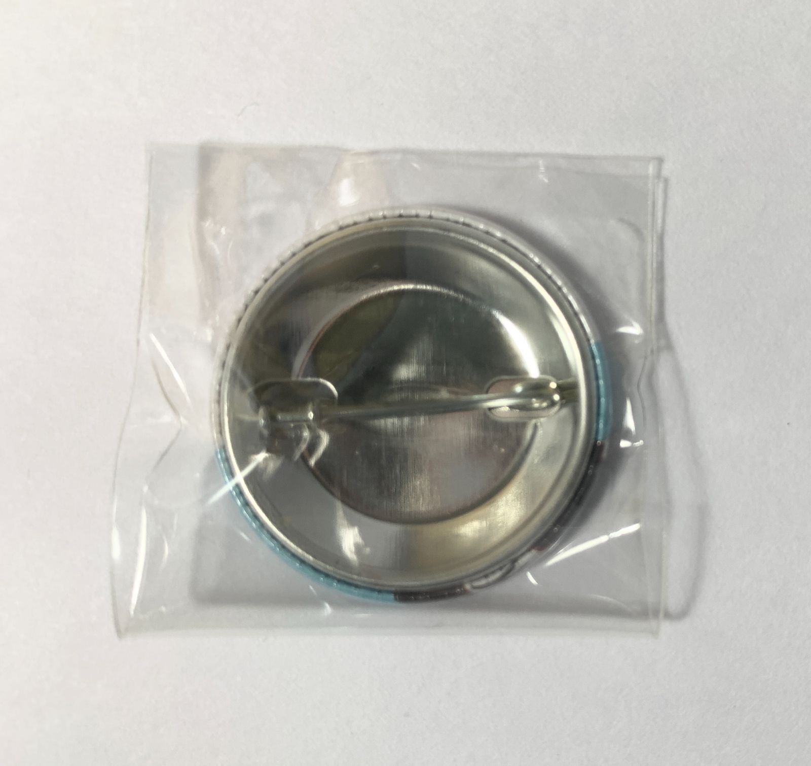 Free! 松岡凛 缶バッジ 京アニショップ 限定 - メルカリ