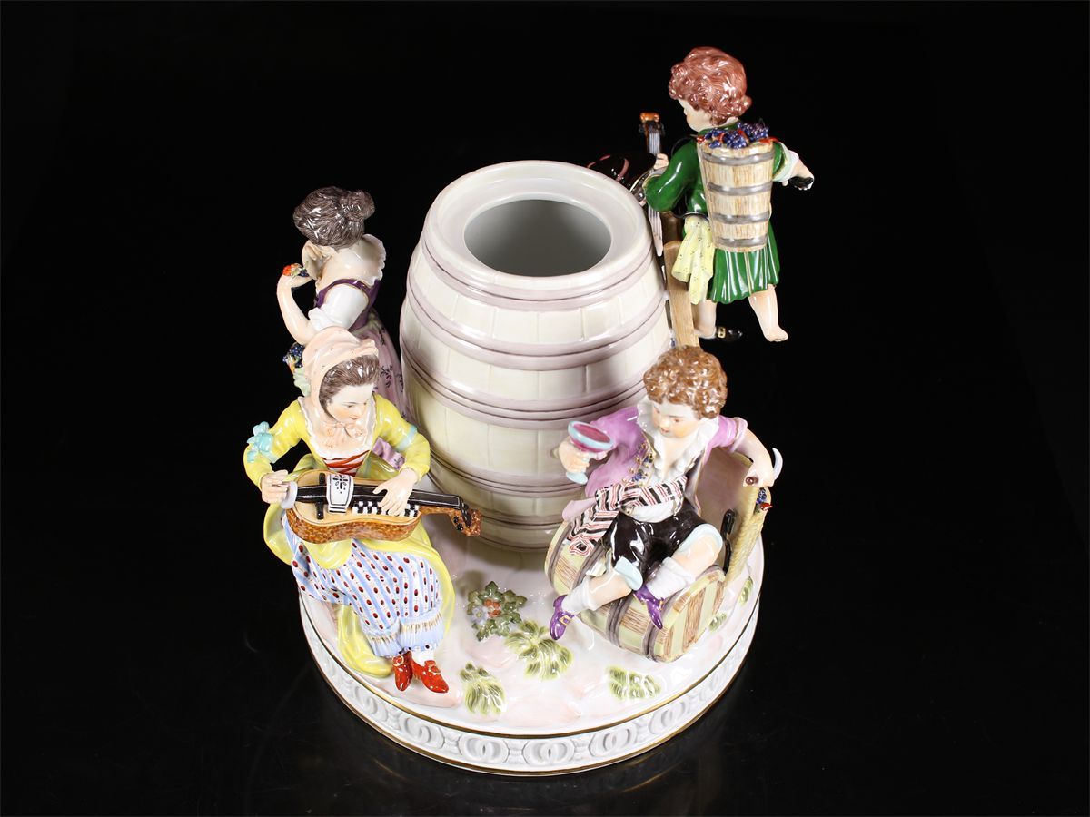 吉】CH874 MEISSEN 【マイセン】 色絵 人物 蓋付 花瓶 蓋物 置物 高31