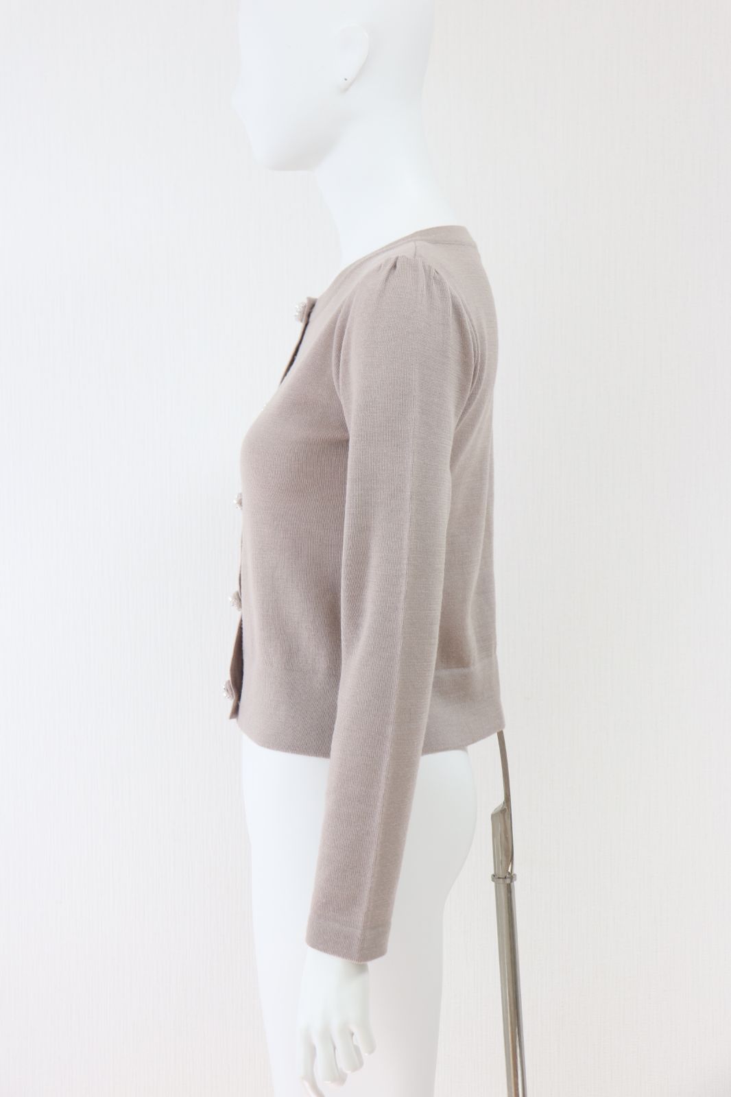 ビジューボタンウールニットカーディガン 6942720