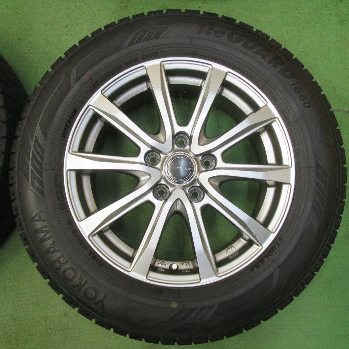 YOKOHAMA iceGUARD iG60 175/65R15 ホイール付 175/65R15 スタッドレスタイヤホイール 4本セット YOKOHAMA iceGUARD 6