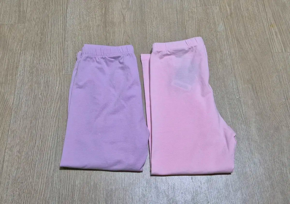 新品 ポールハム キッズ PURPLE+ピンク ストレッチ 7分丈 レギンス (140/9-10歳)