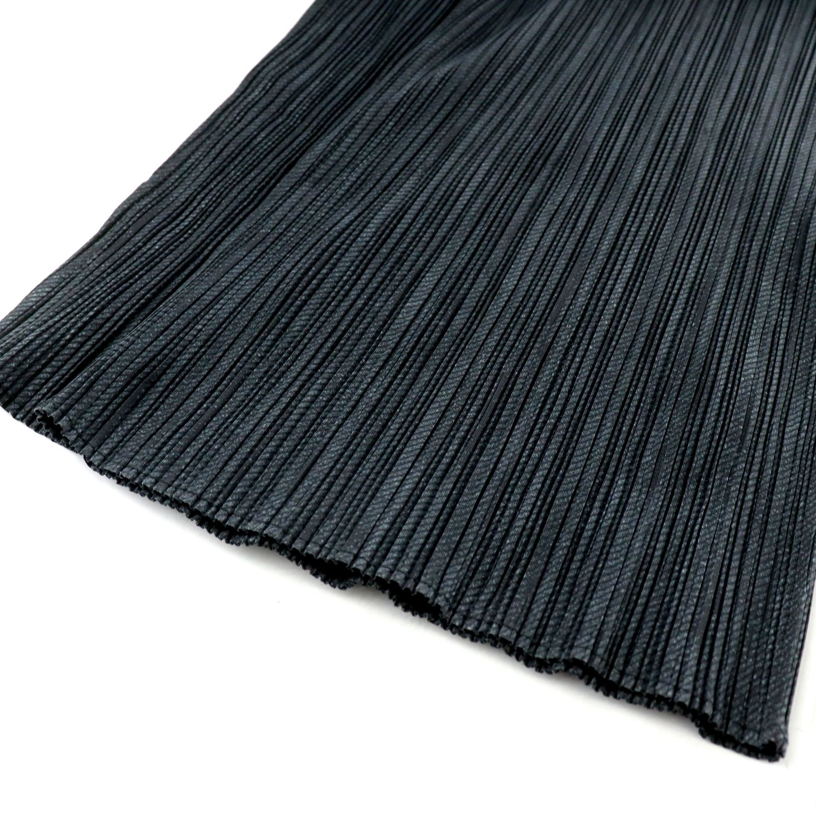 中古】イッセイミヤケ ISSEY MIYAKE プリーツ プリーズ PLEATS