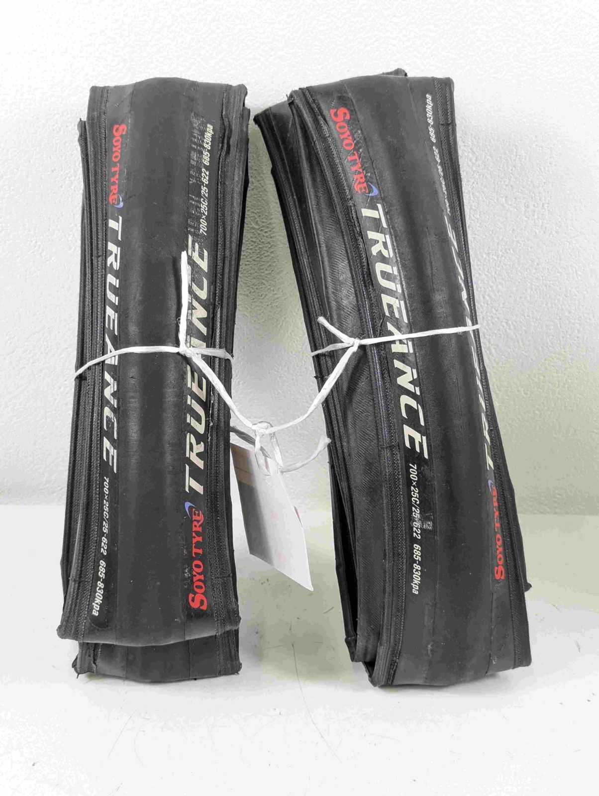 並品】SOYO TYRE Trueance 25c クリンチャー 2本セット タイヤ 