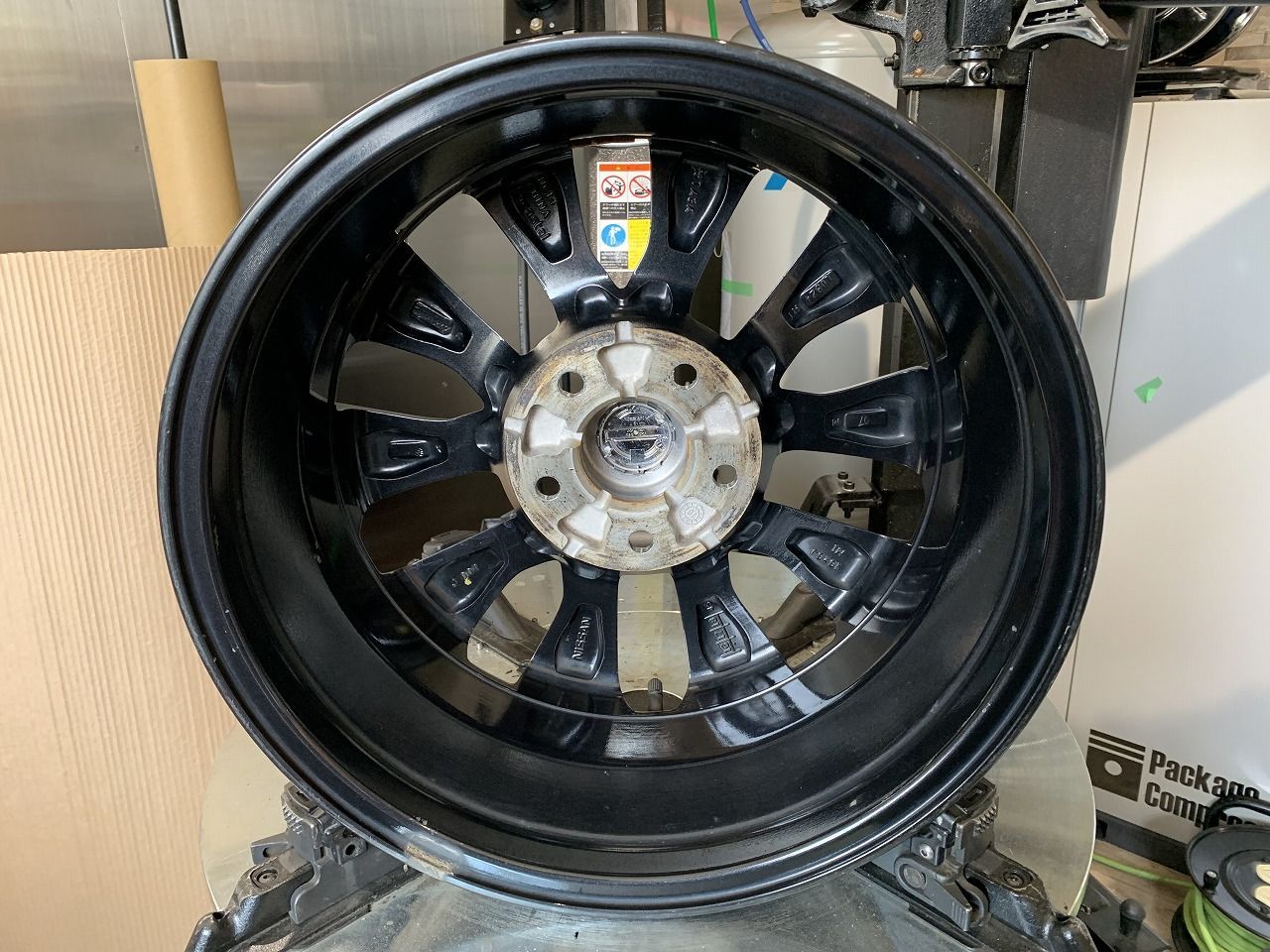 C27 セレナ 純正16インチホイール セレナ C27 後期 純正 16インチ | 中古タイヤ・ホイール専門店 太平タイヤ