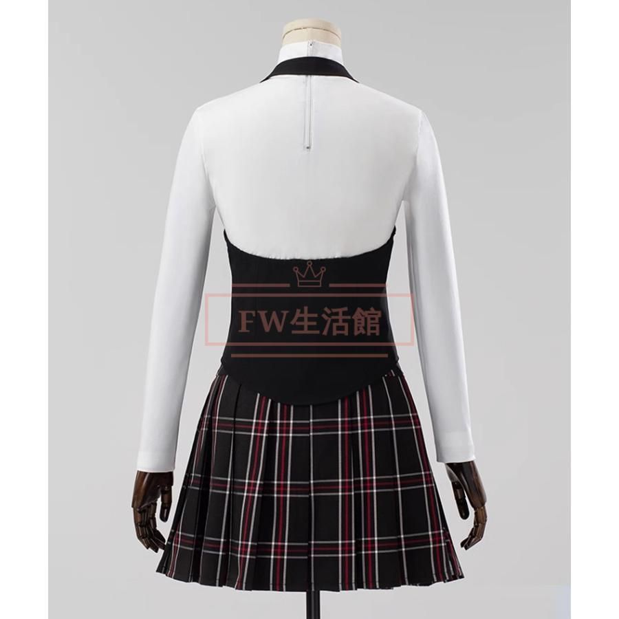 ○民族衣装の女性○高さ14cm◇HERENDヘレンド◇ ○民族衣装の女性