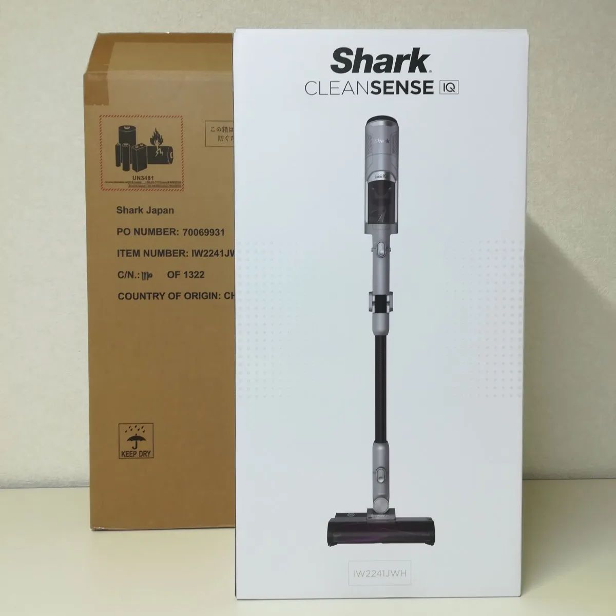 未使用・開封品】shark CLEANSENSE IQ スティッククリーナー IW2241