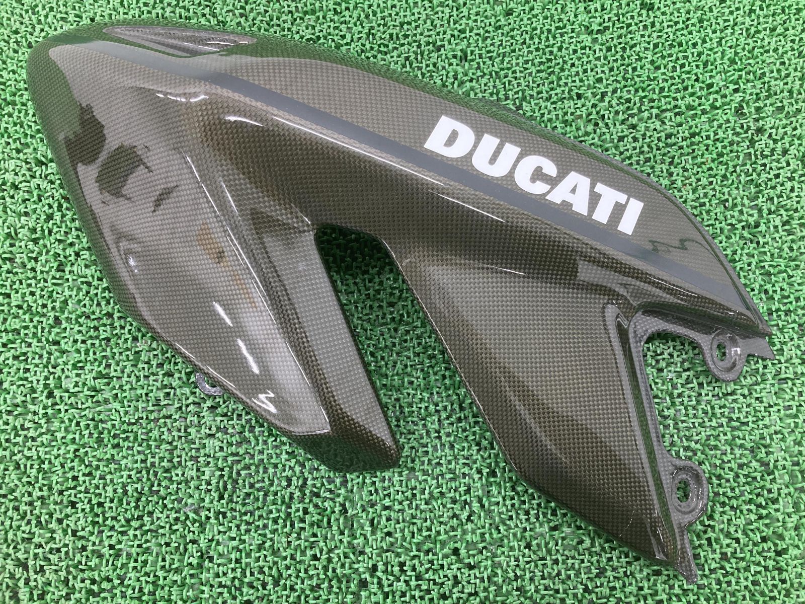 ハイパーモタード1100S サイドカウル 右 社外 中古 バイク 部品