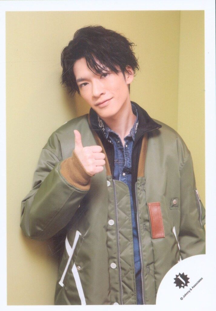 Johnny&#39;s - Man 深澤辰哉 2018 ハピアイ 公式写真 Johnny's - Man 深澤辰哉 2018 ハピアイ 公式写真 Amazon.co.jp