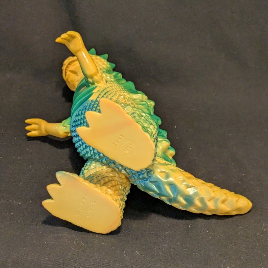 M1号 ウルトラマン ベムラー クリア スタンダード ソフビ