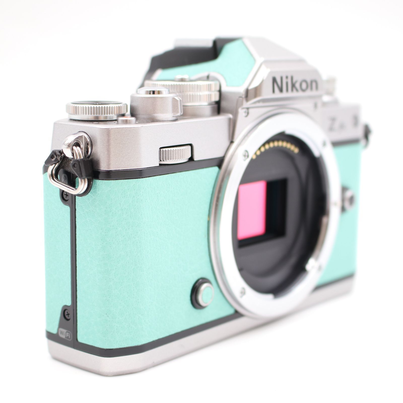 Nikon Z fc ミラーレスカメラ シルバー ショット数29531！□美品