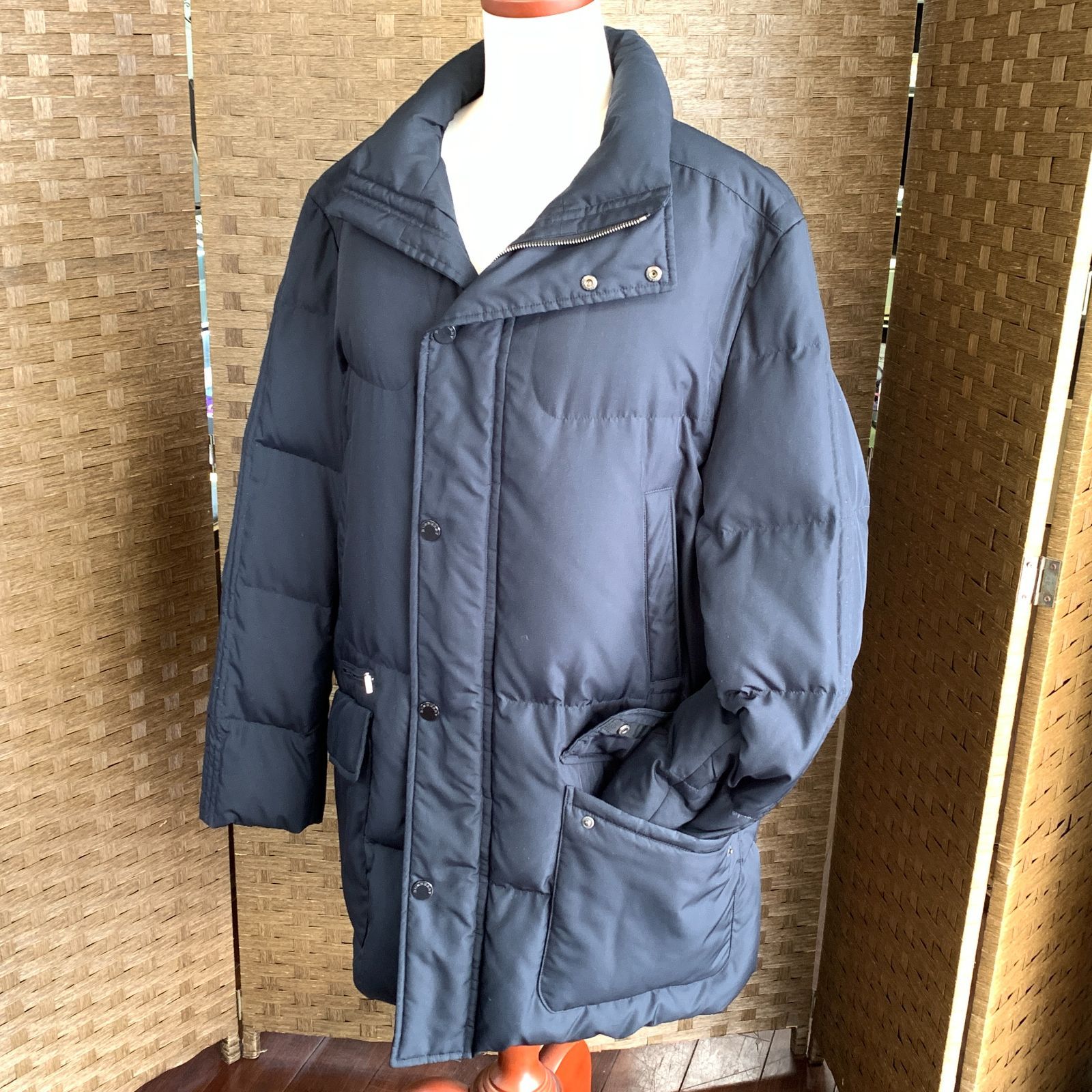 f001 H 良品 バーバリー Burberry ダウンジャケット Lサイズ BBN28-526  