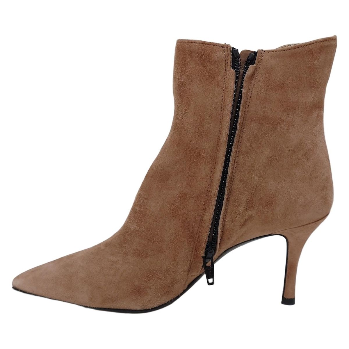 ショートブーツ