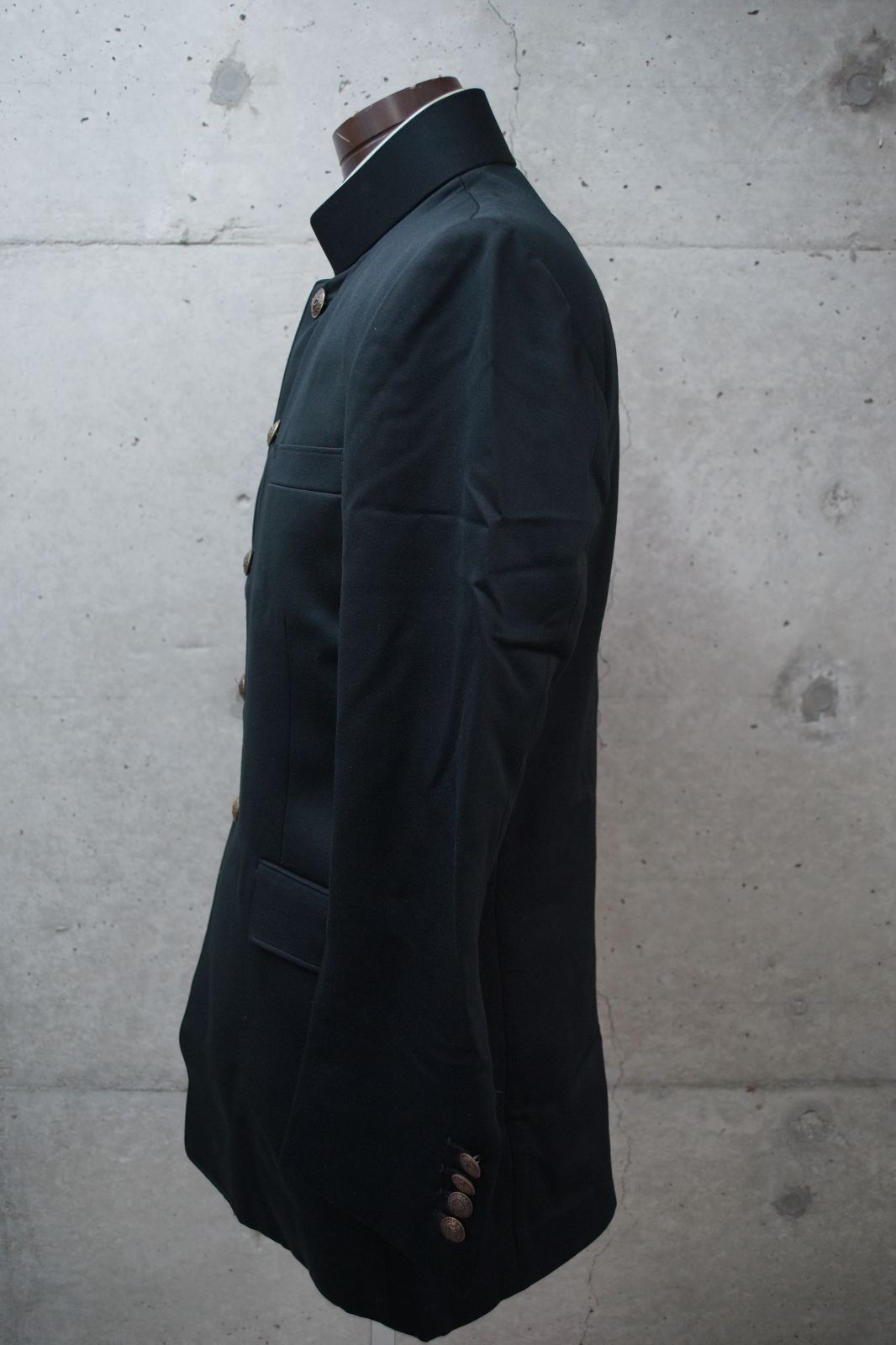 変形学生服
