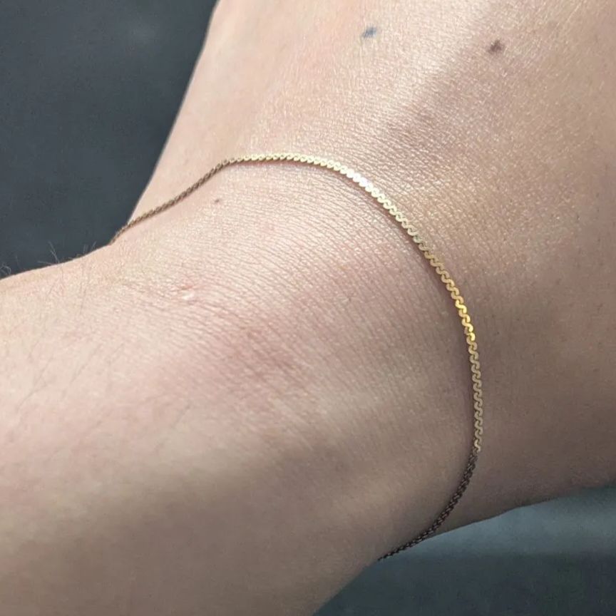 14K ITALY 刻印 1mm イエローゴールド ファイン スネーク