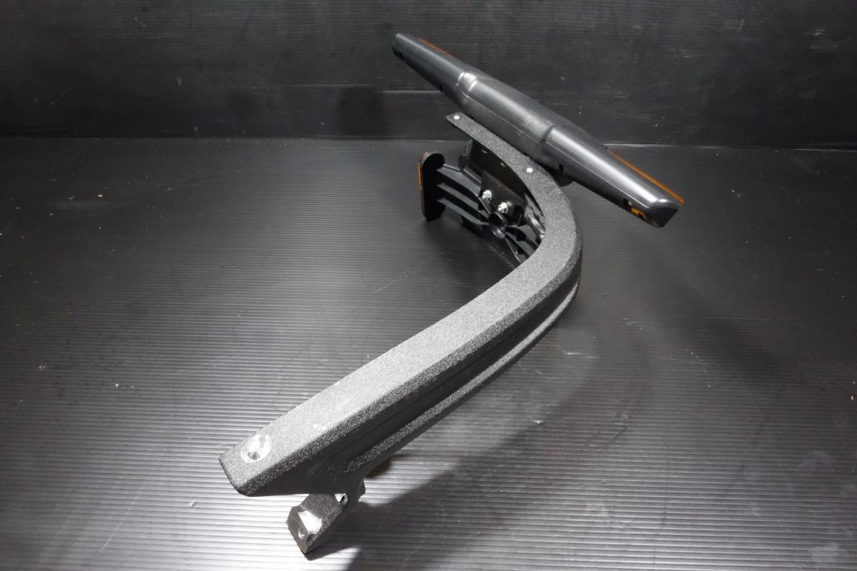 リア フェンダー ナンバープレートホルダー ウインカー テールランプ ハーレー 純正 FXDR114 ソフテイル R20250818