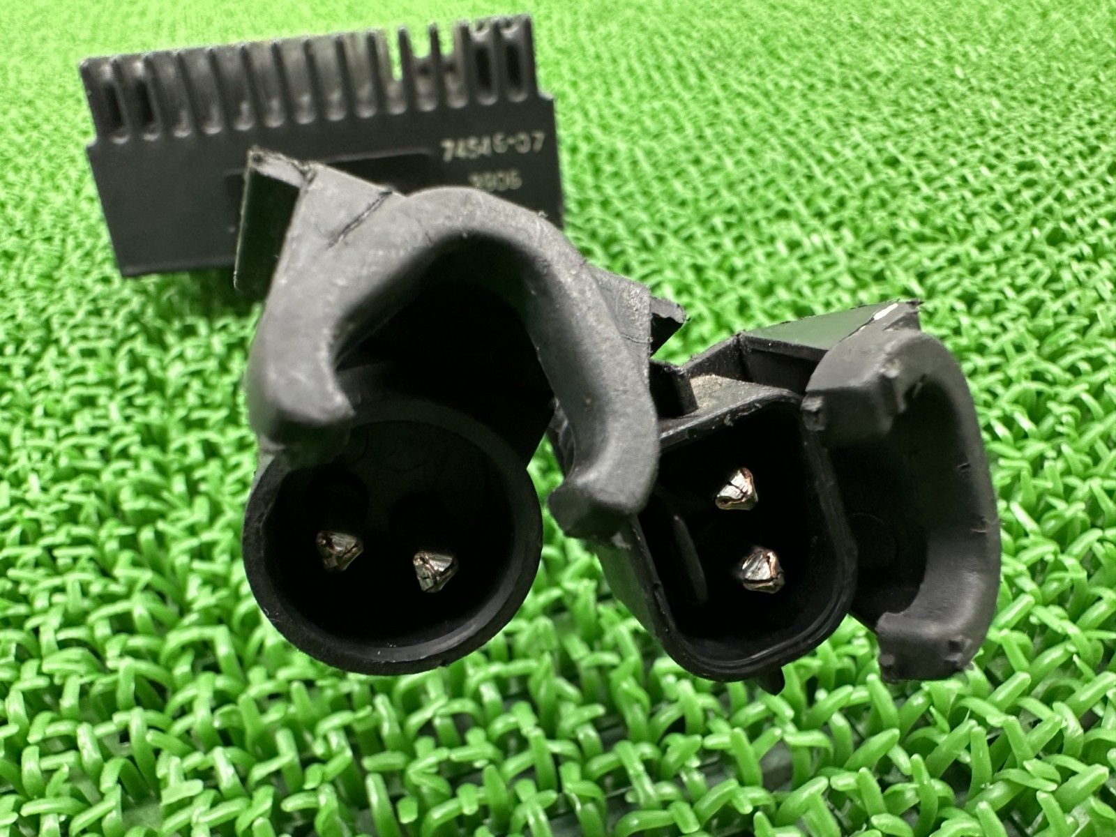 スポーツスター レギュレター ハーレー 純正 バイク 部品 07-08