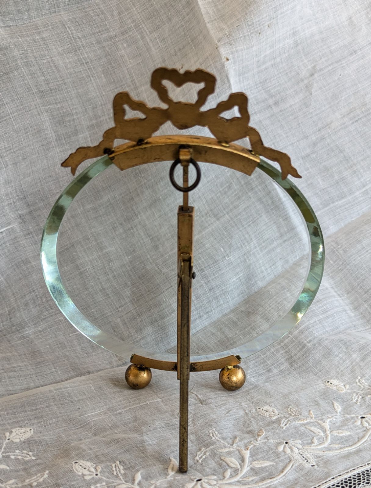 フランス 最新 アンティーク リボン バベルガラス フォトスタンド 写真