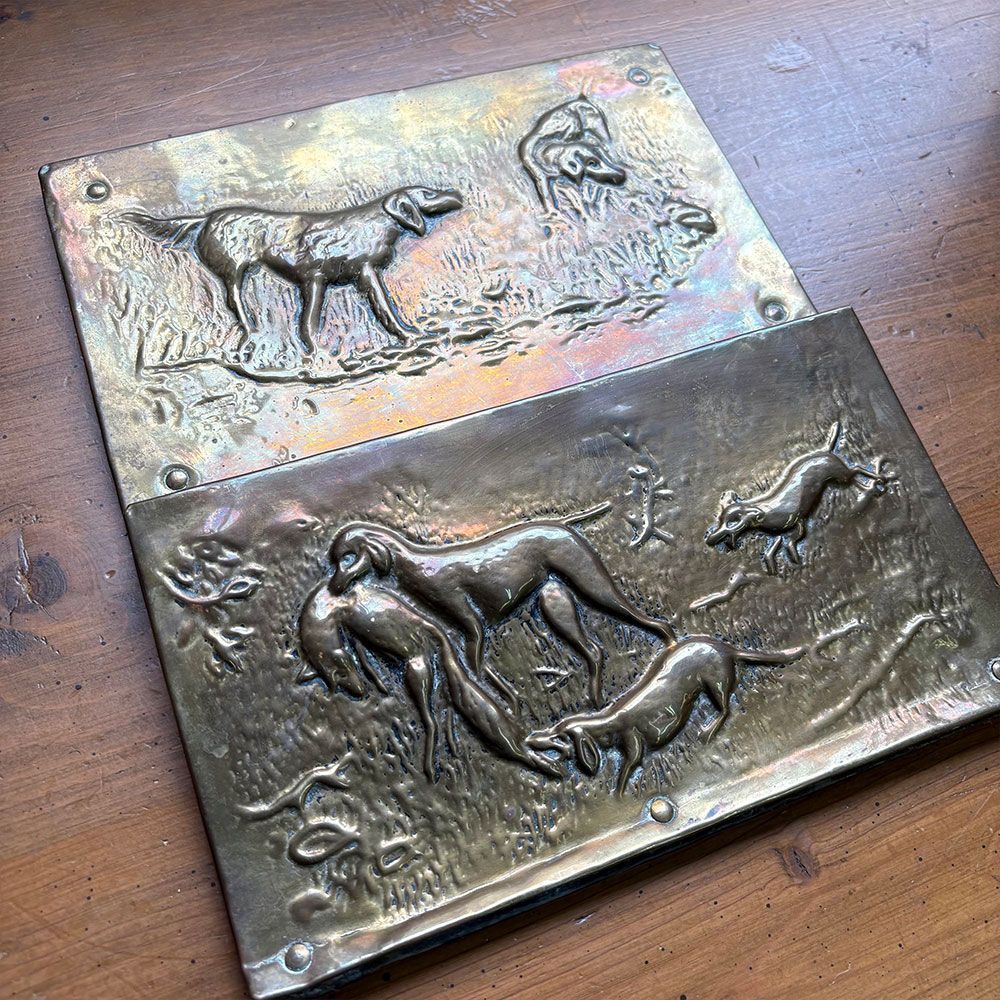 アンティーク 雑貨 壁掛け レターラック 狩猟犬 真鍮＆木製 イギリス直輸入 18M1001