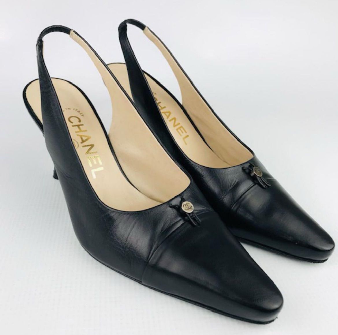 CHANEL☆シャネル・レディース レザー メタルココマークチャーム付き