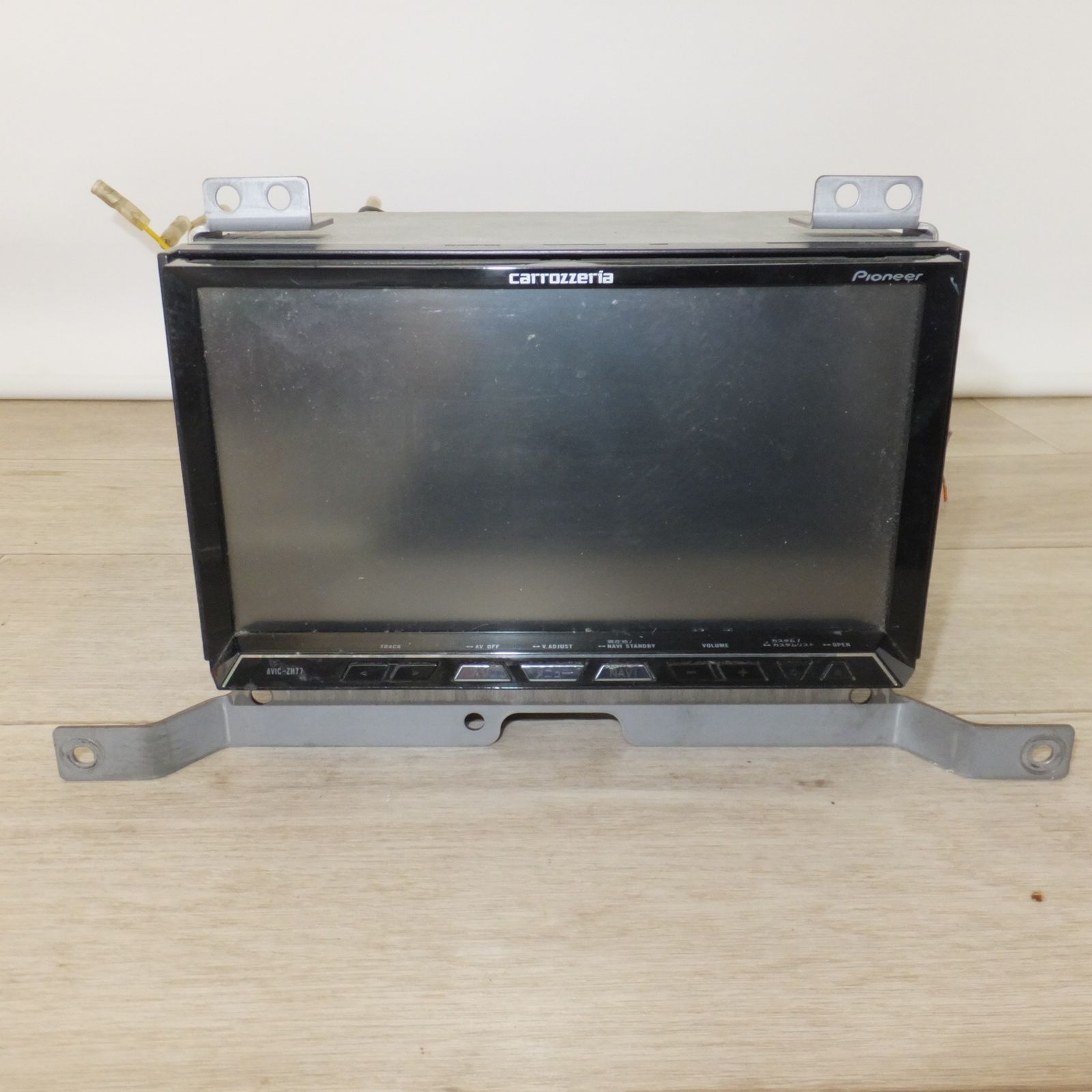 サイバーナビ AVIC-ZH77