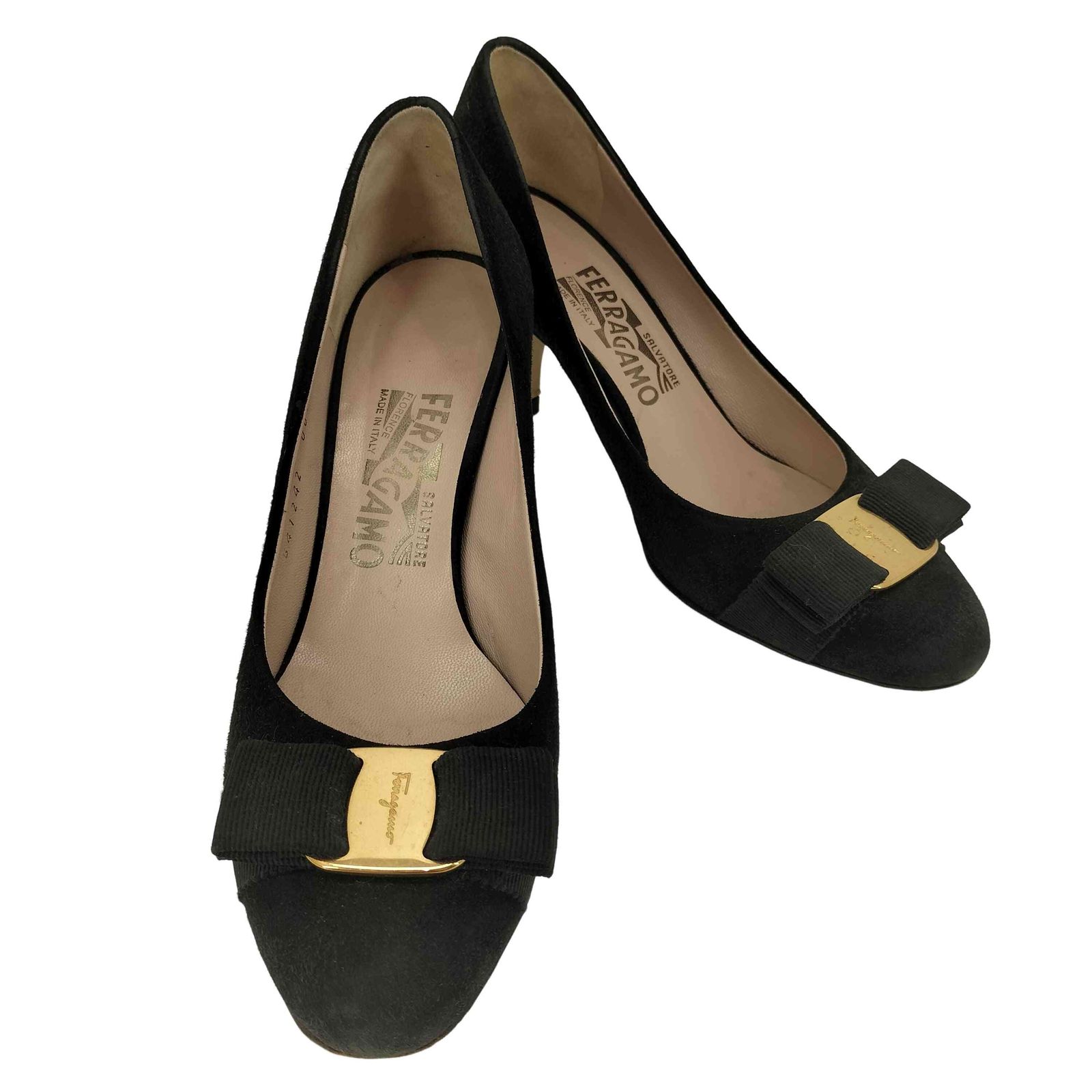 サルヴァトーレフェラガモ Salvatore Ferragamo CARLA 70 リボン