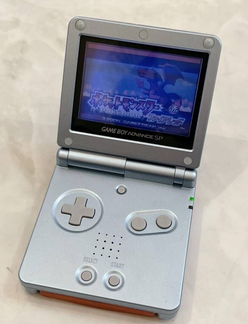 Nintendo GAMEBOY ADVANCE SP ゲームボーイアドバンスSP パールブルー 箱 説明書 本体 充電器 動作 ok!