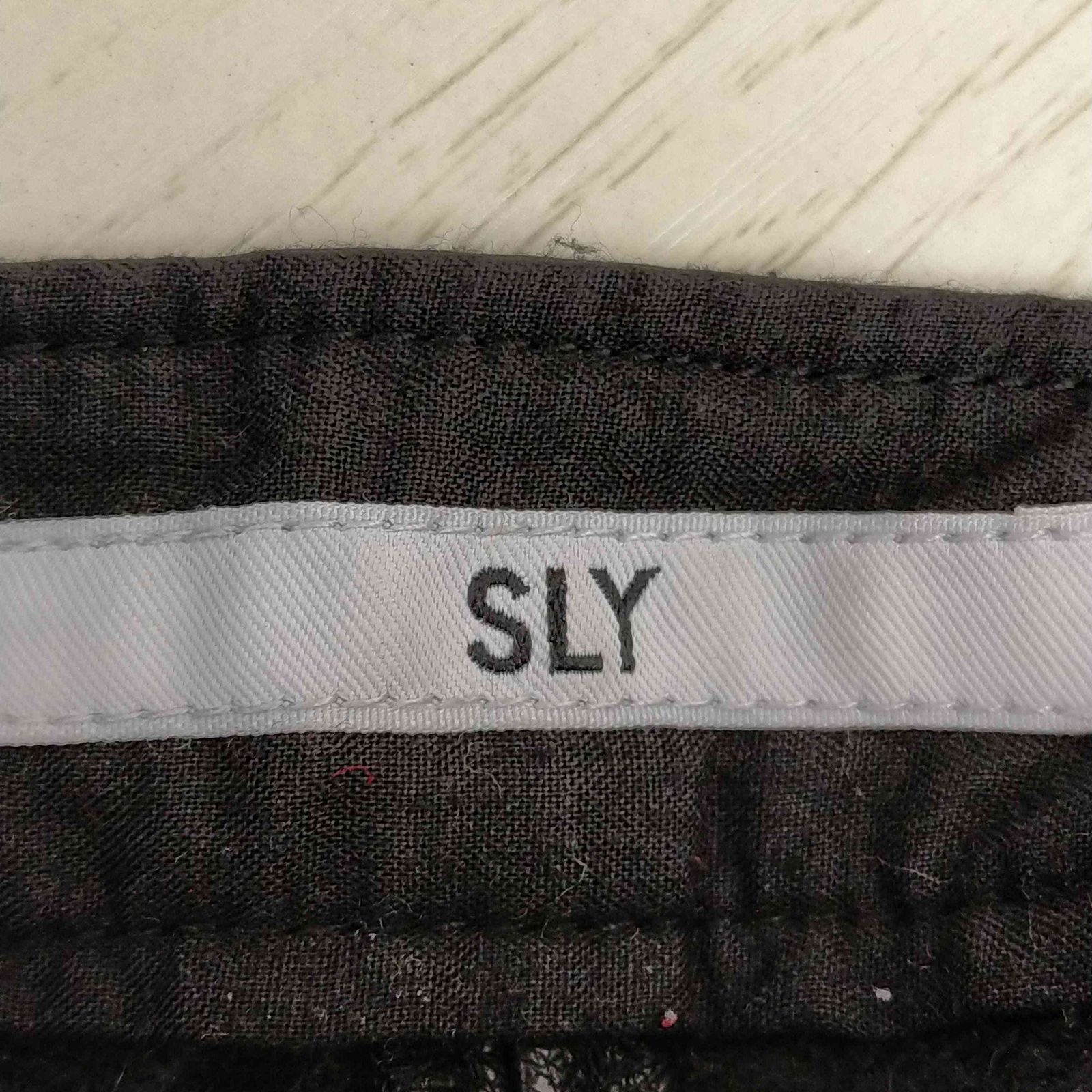 スライ SLY SKIN LEATHER トラウザーズ フェイクレザー フレアパンツ