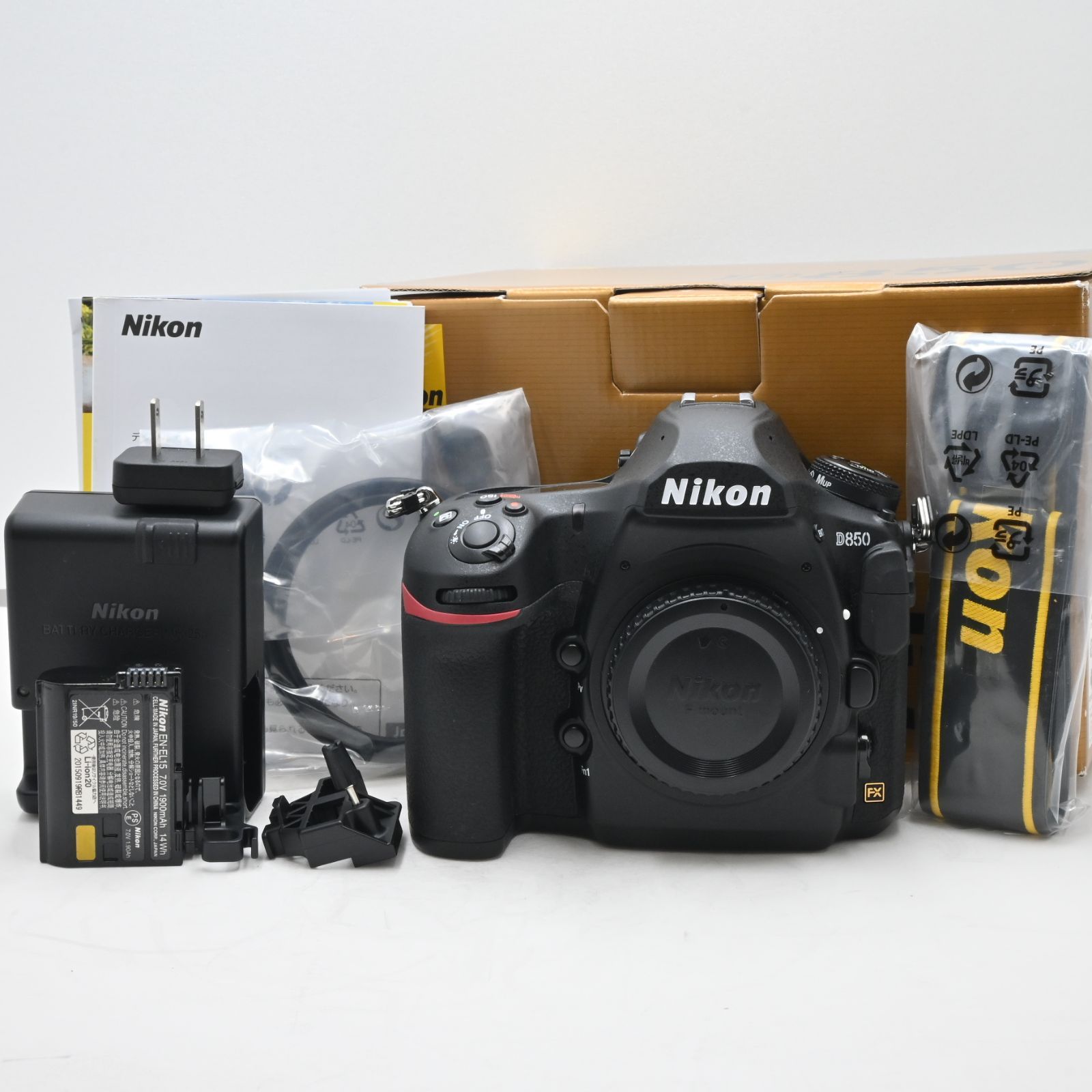 シャッター回数『3533』Nikon デジタル一眼レフカメラ D850