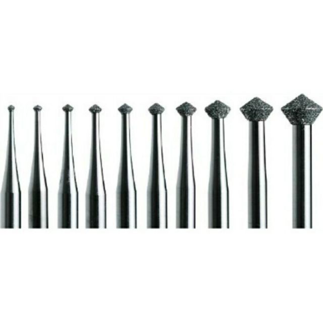 皆*ば様 胸部筋トレTECHNOGYM チェストプレス現地引き取り可能な方(沼津