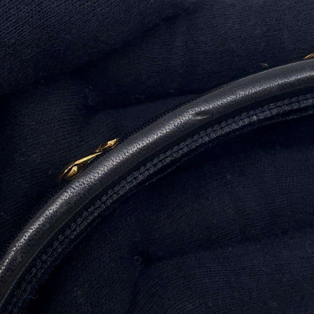 CHANEL シャネル　ラムレザーカチューシャ 新品未使用】CHANEL シャネル レザー調 カチューシャ ノベルティ