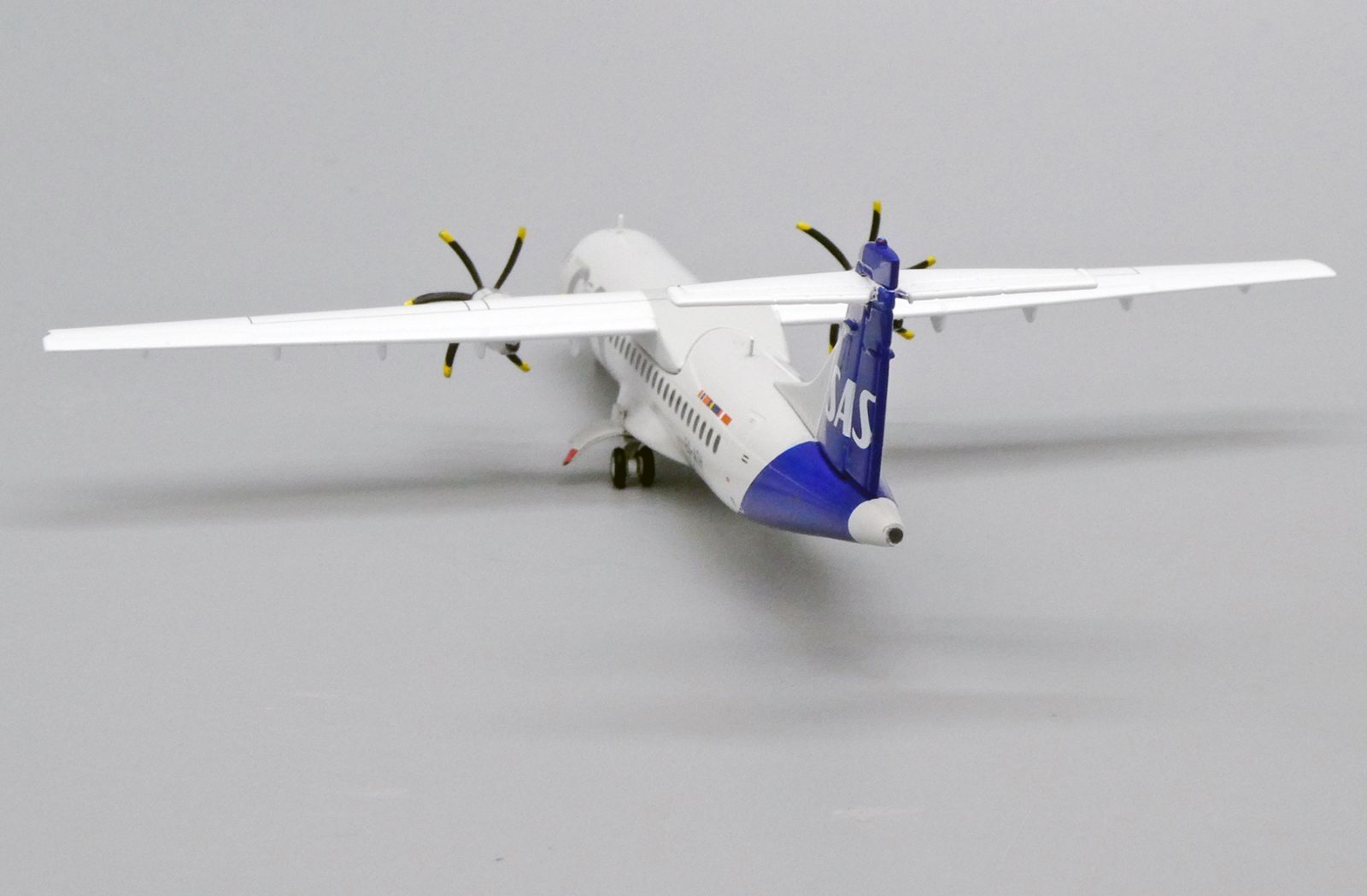 ATR72-600 ES-ATH