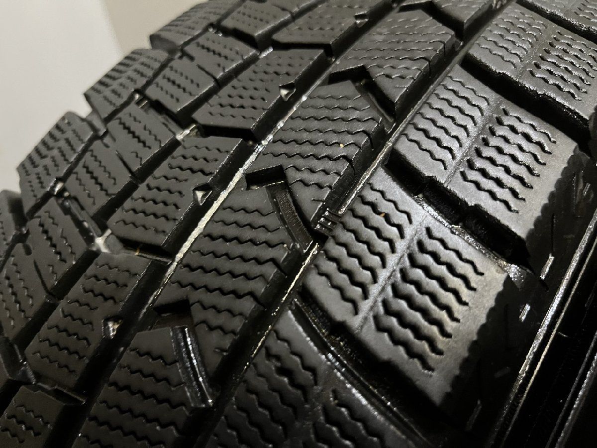 DUNLOP WINTER MAXX WM02 205/60R16 16インチ スタッドレス 2本 20年製 バリ溝 ステップワゴン ノア ヴォクシー等  (TD001) - メルカリ