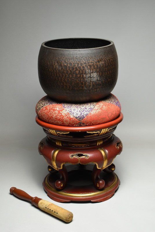 蔵A4369b 仏具 磬 磬子台 撥 大徳寺りん 総高59ｃｍ