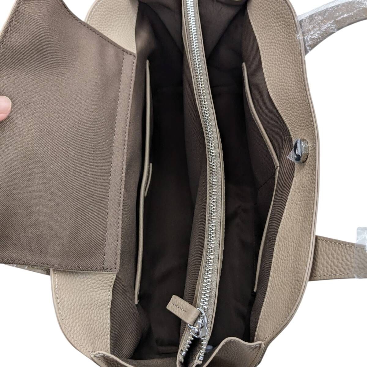 未使用品 ear PAPILLONNER イア パピヨネ スタッズ仕切りトートバッグ 