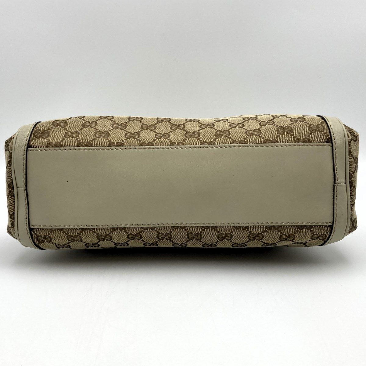 中美品】GUCCI グッチ GG柄 スカーレット スタッズ ショルダーバッグ 