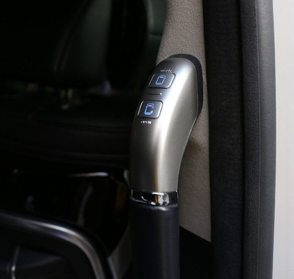 15-22年式 エルファード ヴェルファイア 30系 4点セット 電動中扉スイッチ ボタン ライト付き アルファード 2色選択可 FFCRYSTALESIA_COM